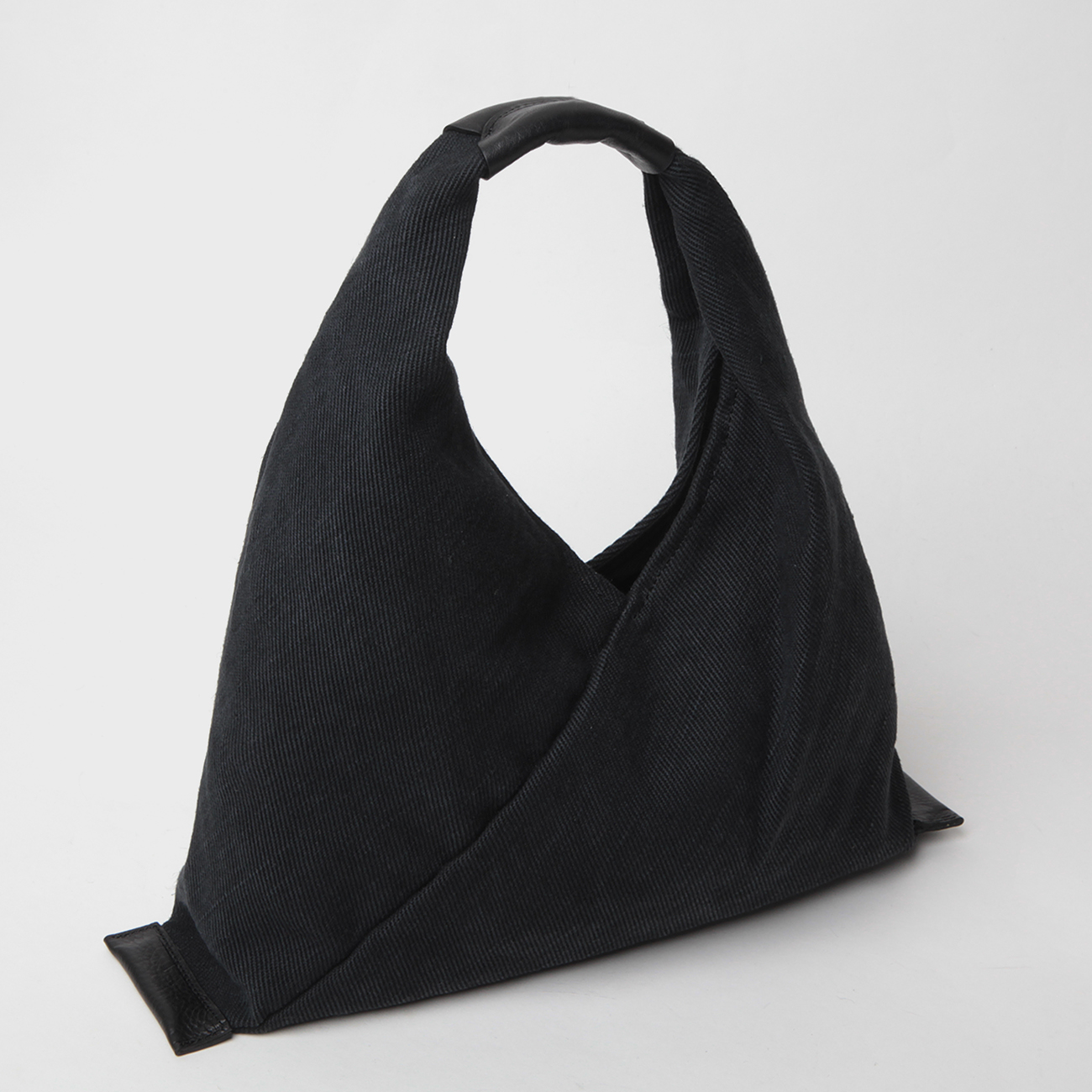 Hender Scheme / エンダースキーマ | azuma bag small - Black