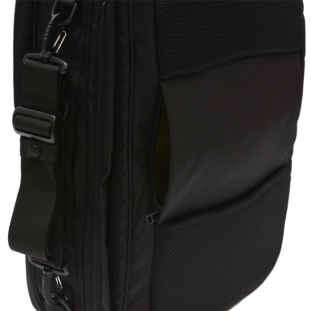 nunc / ヌンク | Travelers Backpack - Black | 通販 - 正規取扱