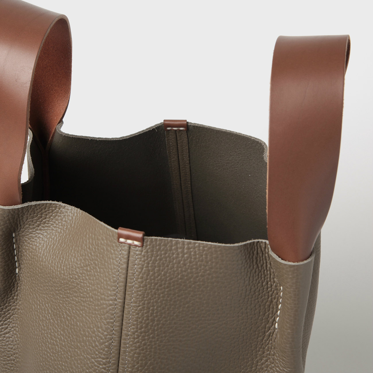 Hender Scheme / エンダースキーマ | piano bag - Taupe | 通販 - 正規