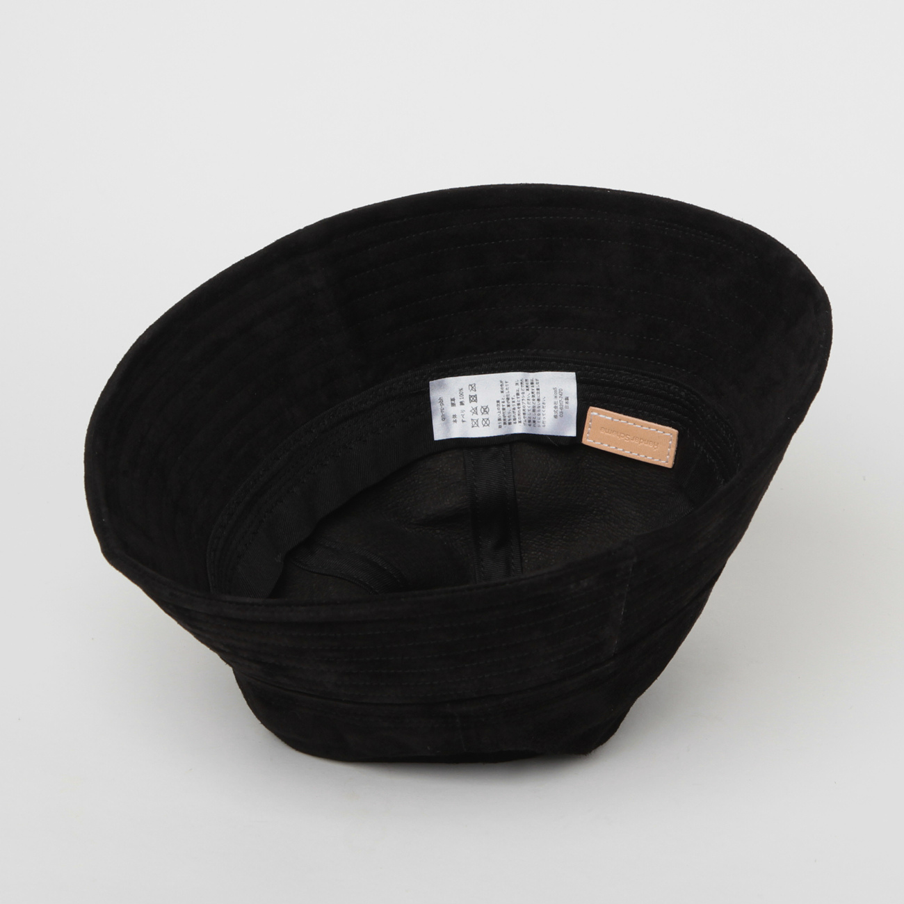 Hender Scheme / エンダースキーマ | pig bucket hat - Black