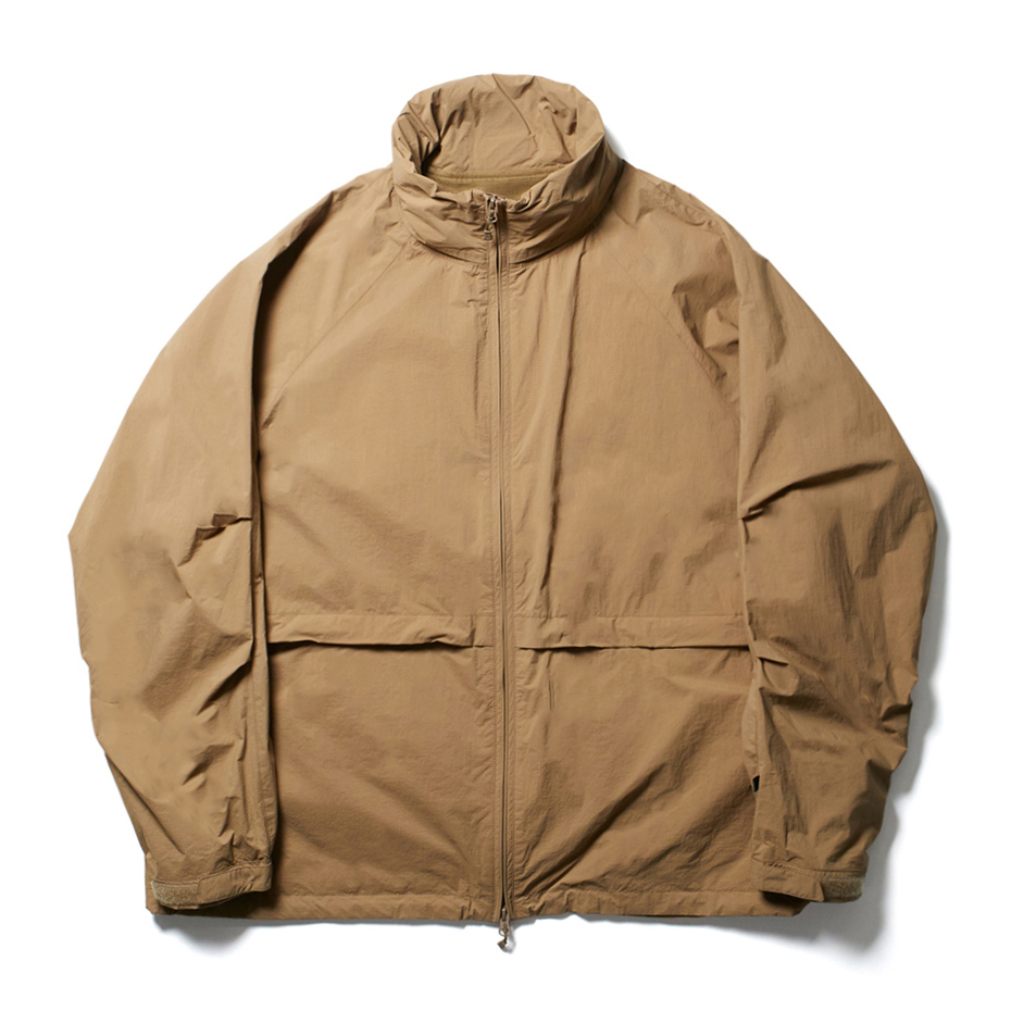 DAIWA PIER39】TECH WINDBREAKER JACKET 黒-