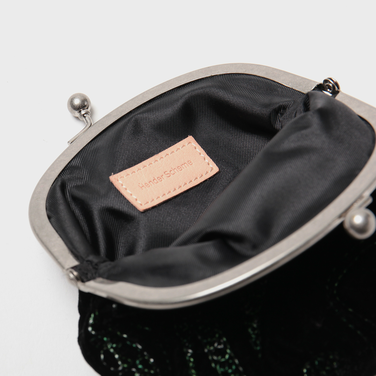 Hender Scheme / エンダースキーマ | velvet quilt snap pouch - Black ...