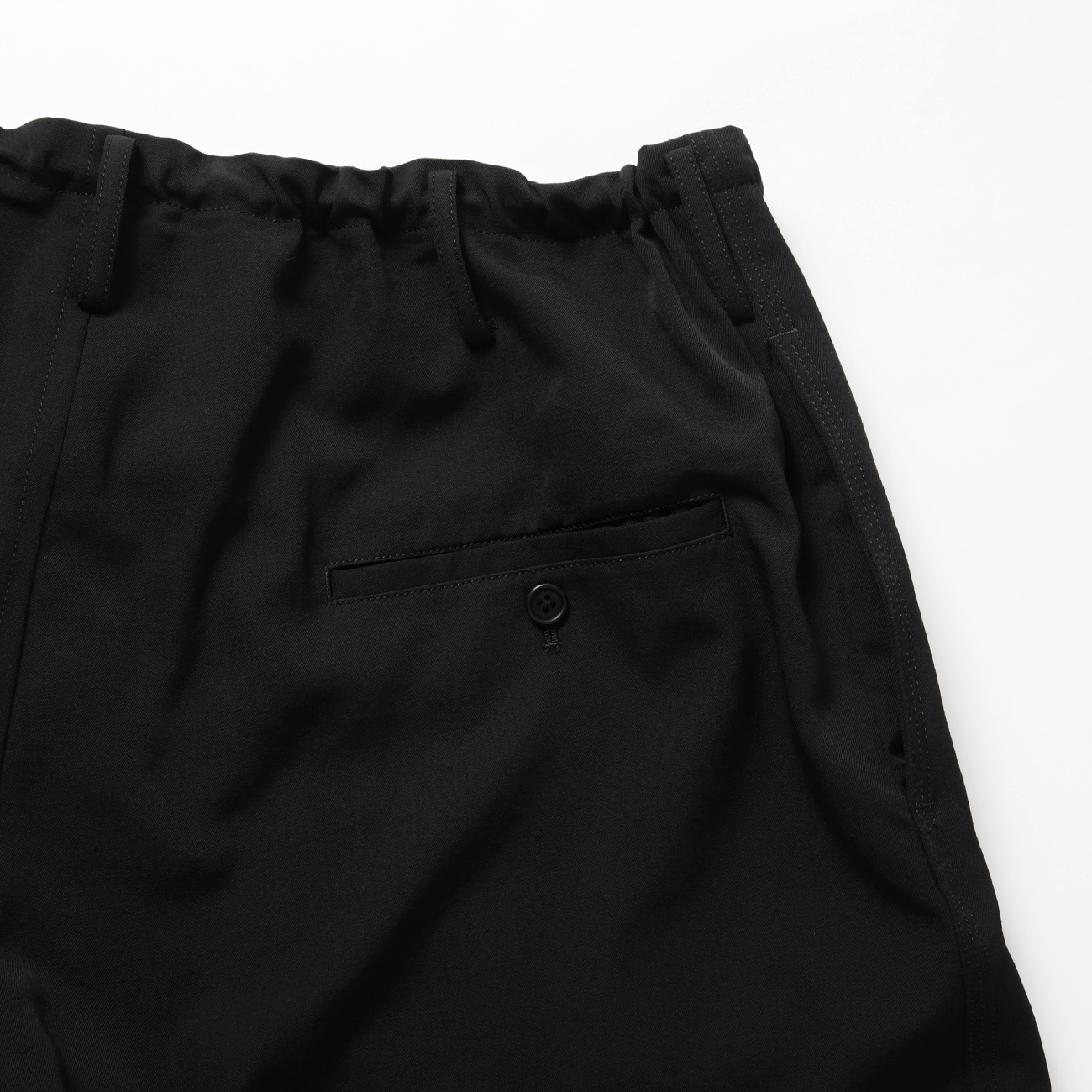 Yohji Yamamoto Ys for men / ヨウジヤマモト ワイズフォーメン | GABARDINE STANDARD STRING  PANTS WITH 3-STITCH - Black | 通販 - 正規取扱店 | COLLECT STORE / コレクトストア