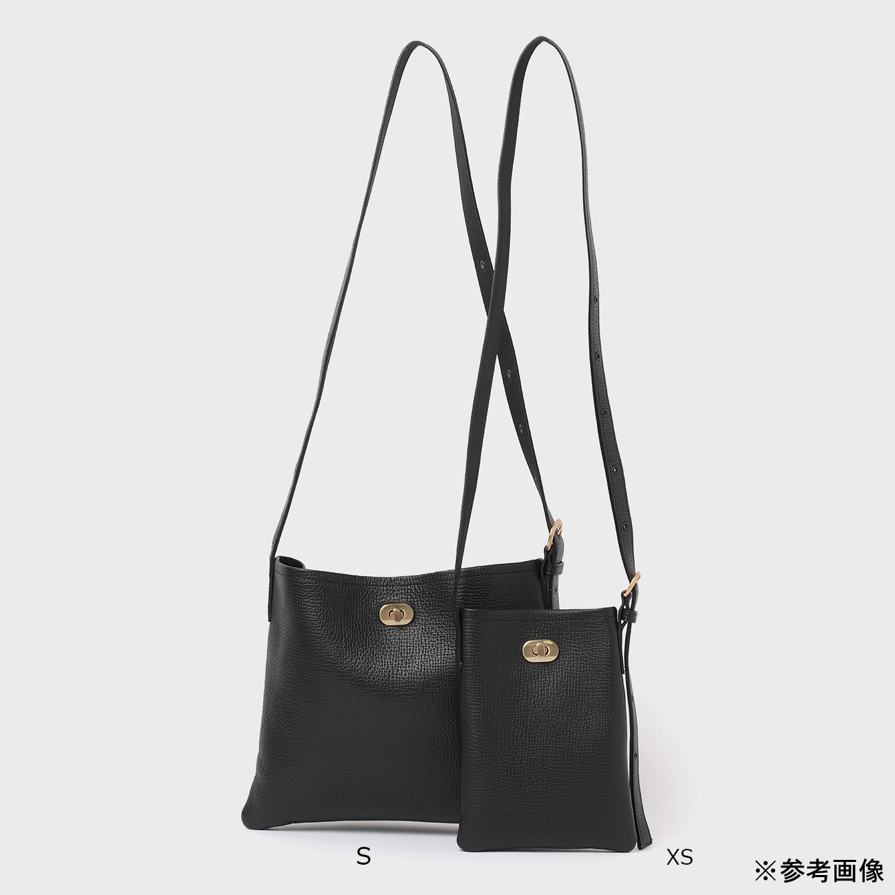 落ち着いた印象 エンダースキーマ twist buckle バッグ XS Hender Scheme (エンダースキーマ) twist buckle bag XS