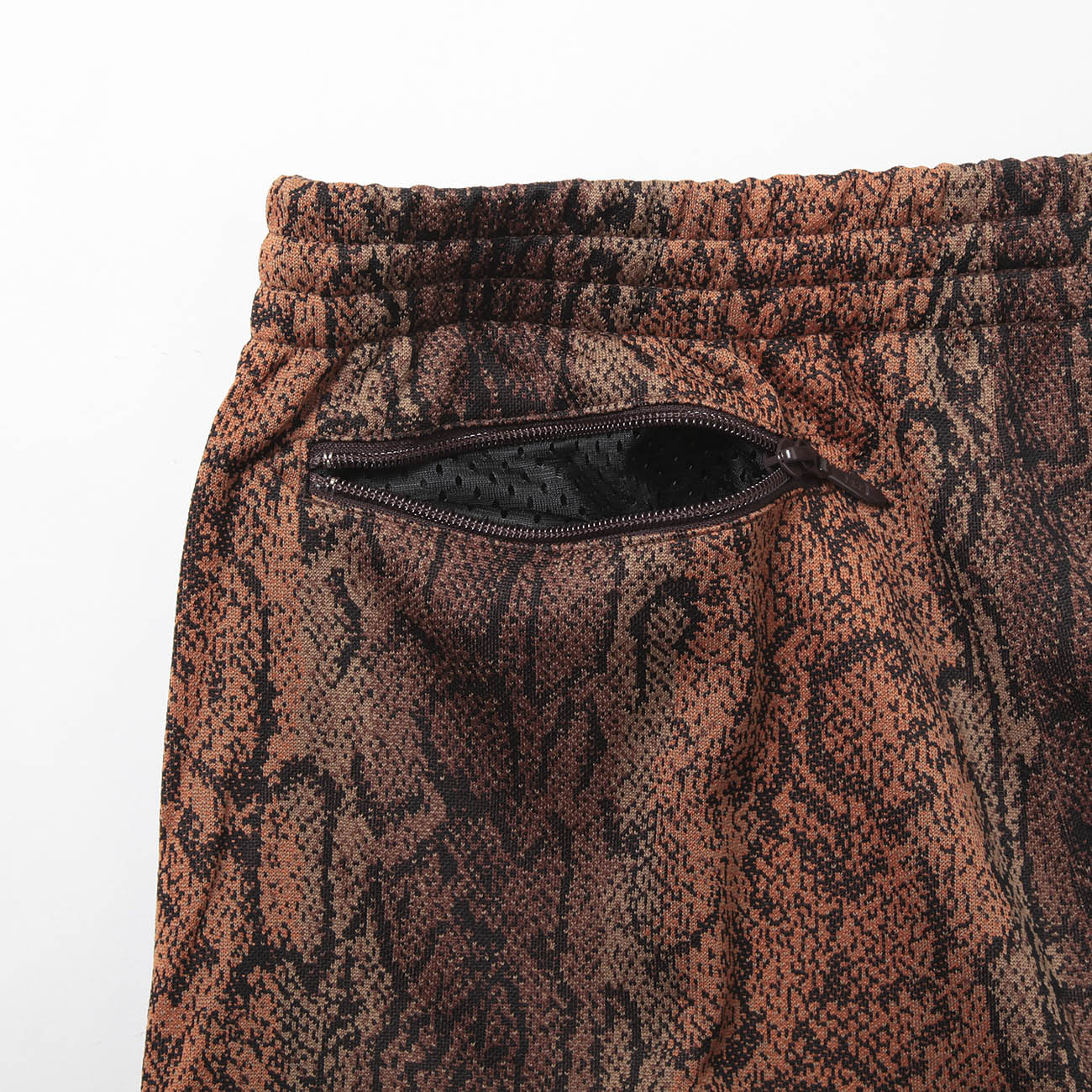 パンツ Needles TRACK PANT PYTHON Needles Women's Poly Jaquard Track Pant in Python Needles