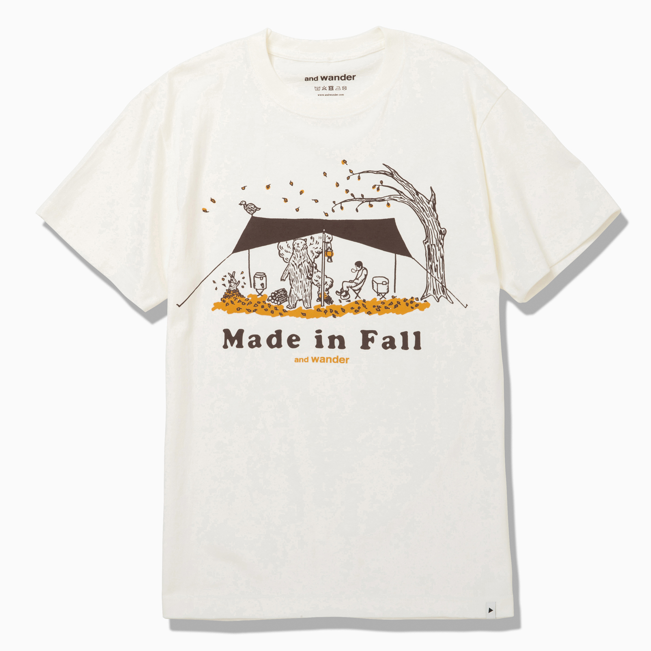 and wander / アンドワンダー | made in fall printed T - Off White