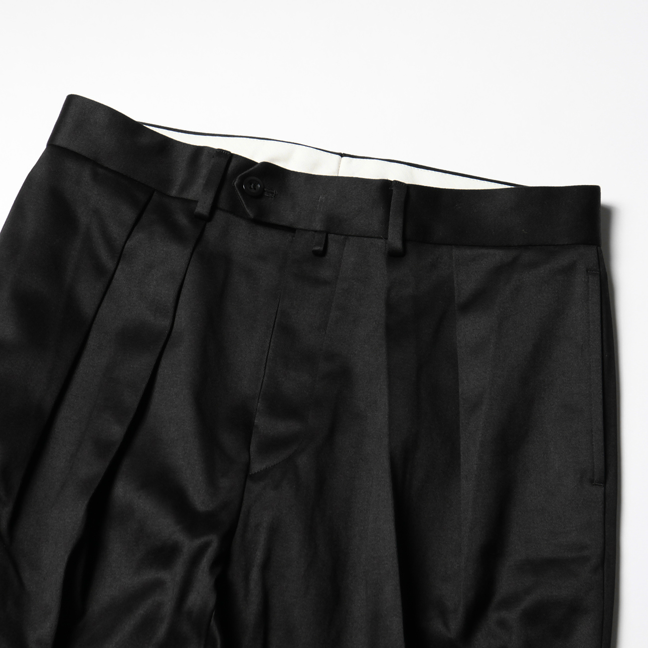 NEAT / ニート | Turpan Satin / Tapered - Black | 通販 - 正規