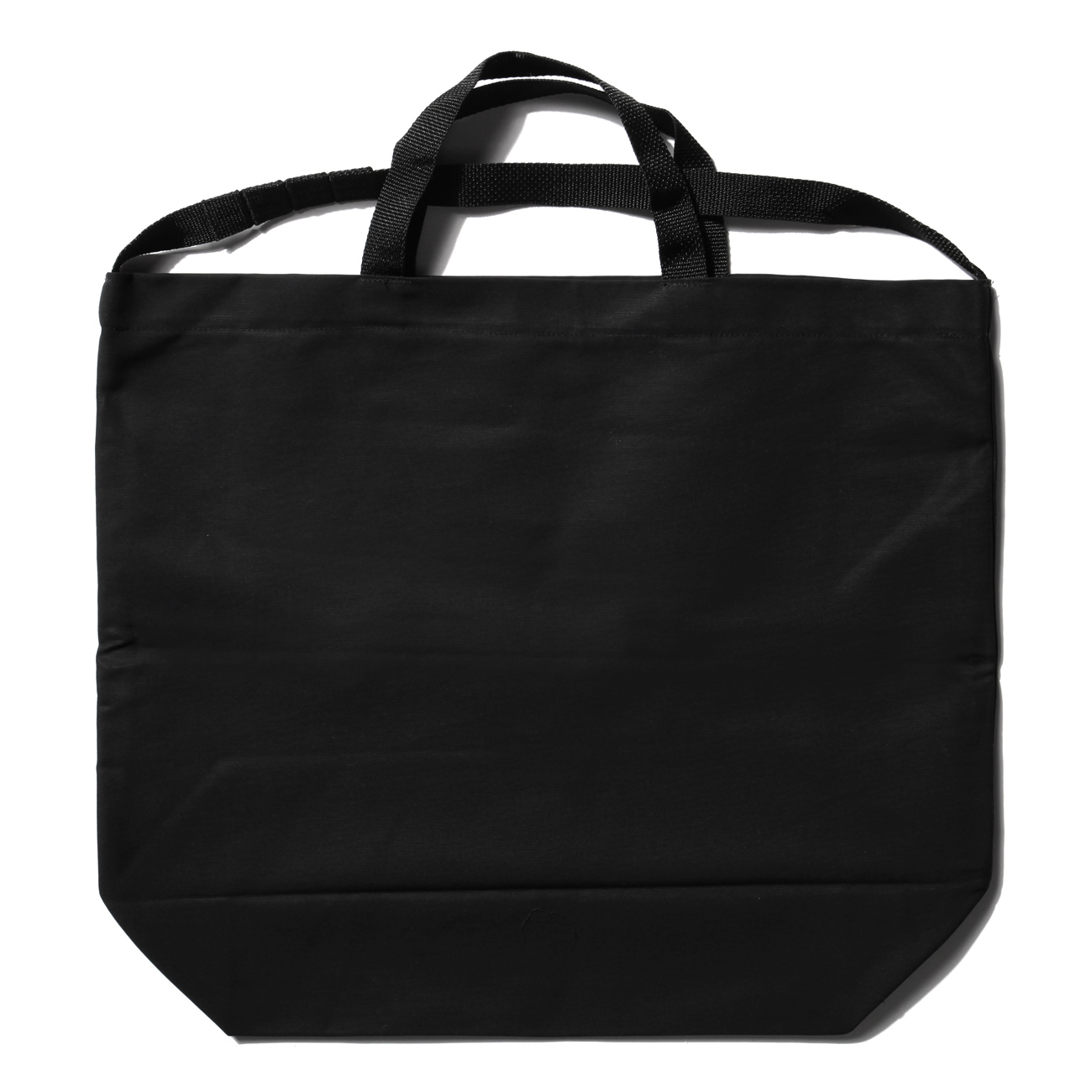 ENGINEERED GARMENTS Carry All Tote サテン 黒 ENGINEERED GARMENTS Carry All Tote サテン 黒 - メルカリ