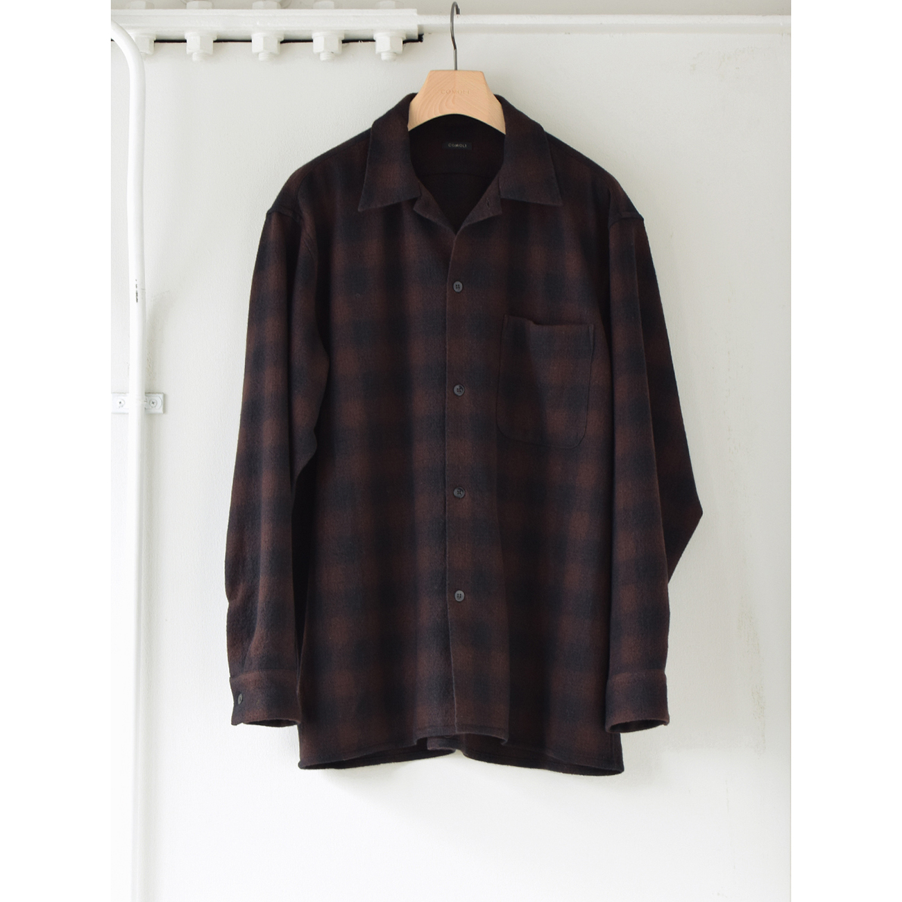 COMOLI / コモリ | ウールチェック オープンカラーシャツ - Brown 