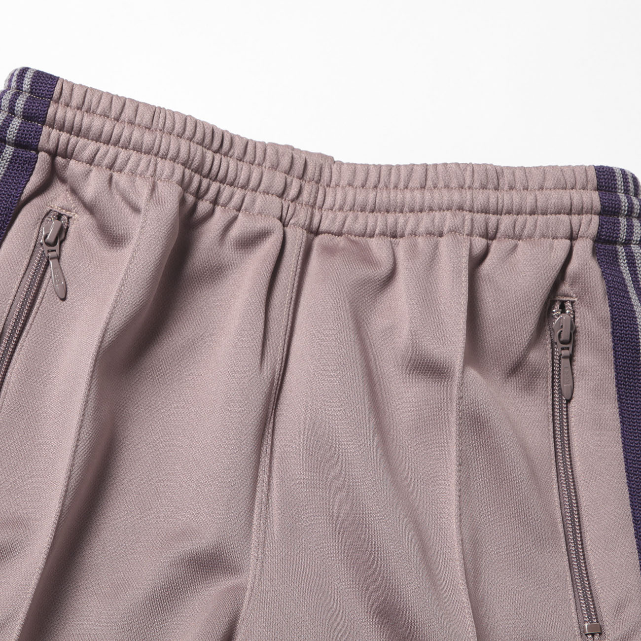 新品◼︎NEEDLES LQ230 NARROW TRACK PANT Taupe LQ230 NARROW TRACK PANT - POLY SMOOTH(Needles) - AGREABLEMENT
