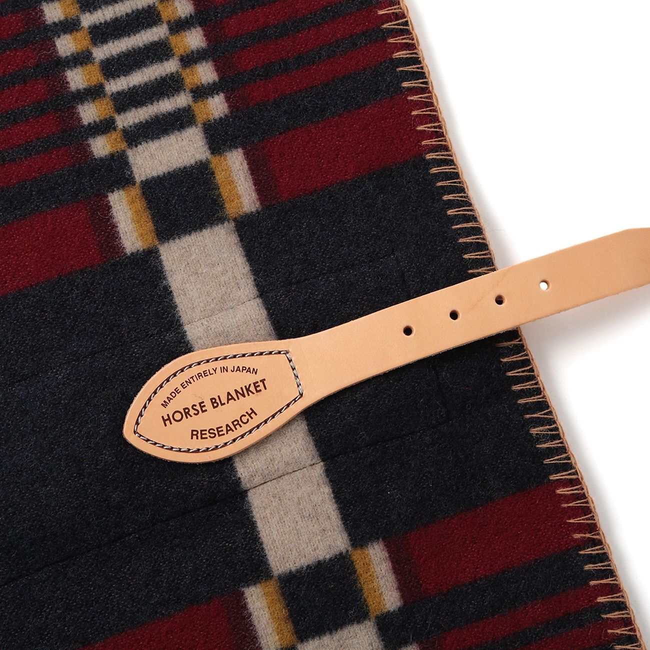RESEARCH | Horse Blanket Research 071 - Jacquard 1/2 - Navy × Red