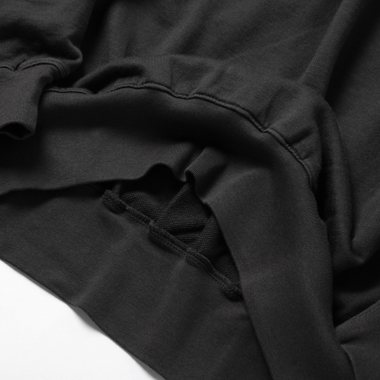 定価66,000円　オーラリー PURE SILK COMFORT FLEECE HALF ZIP P/O - AURALEE Official Website