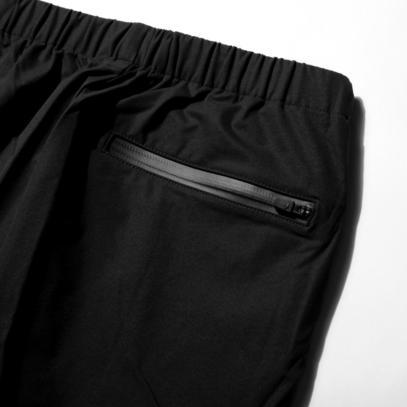DESCENTE PAUSE / デサントポーズ | PACKABLE PANTS - Black