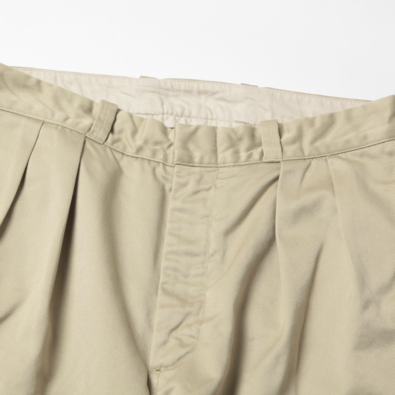 nanamica / ナナミカ | Double Pleat Wide Chino Pants - Khaki nanamica / ナナミカ | Double Pleat Wide Chino Pants - Khaki