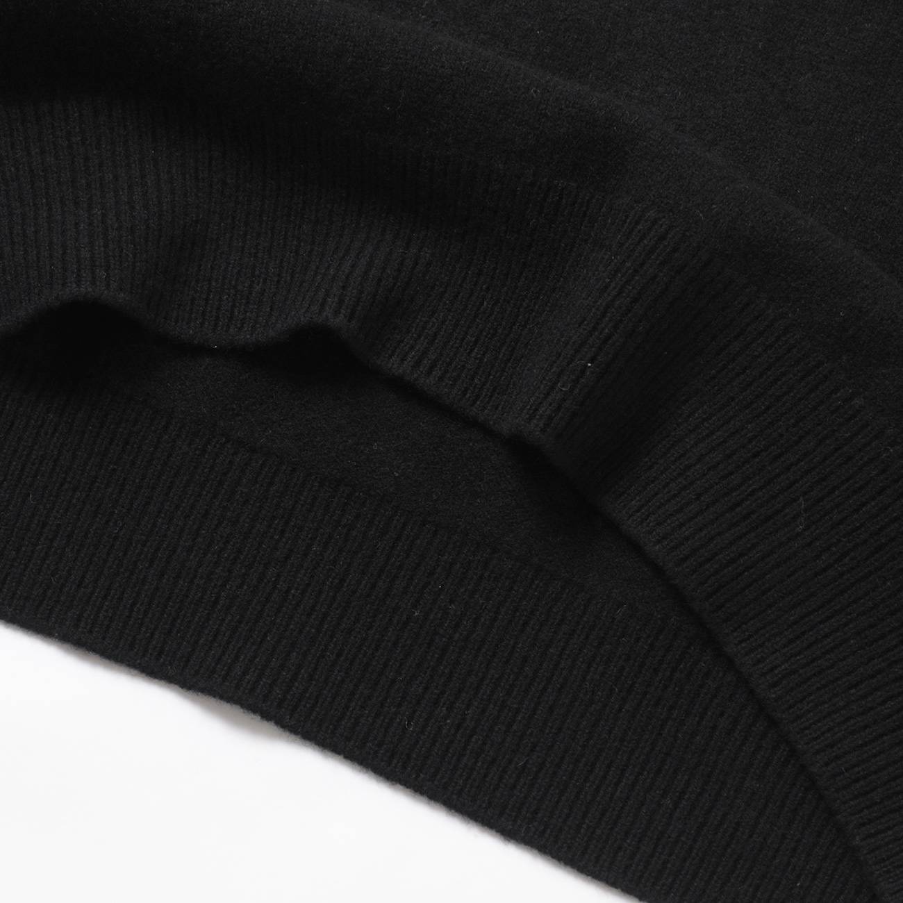 ssstein / シュタイン | EXTRA FINE WOOL KNIT SKIPPER LS - Black