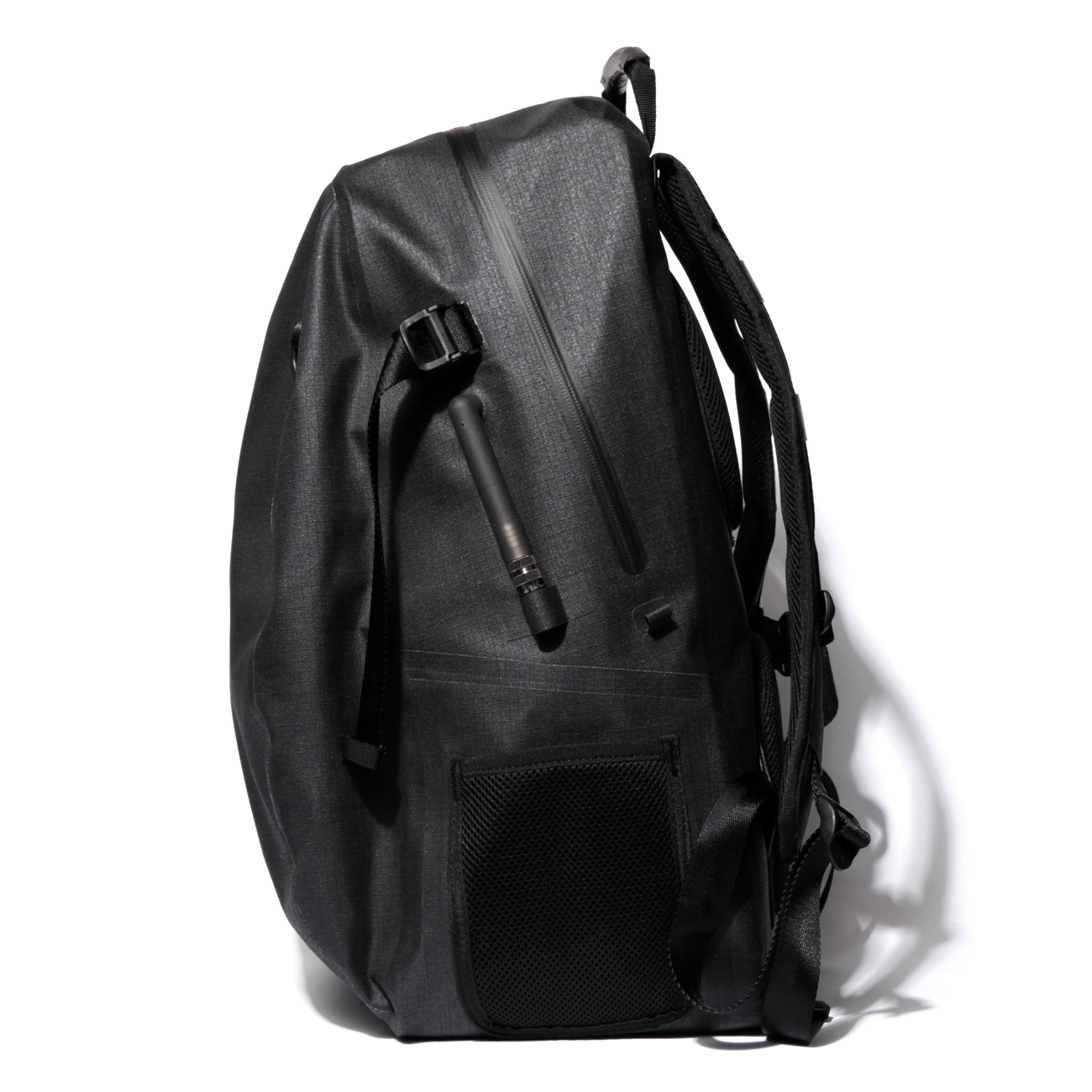 F/CE. / エフシーイー | NO SEAM DAY PACK - Black | 通販
