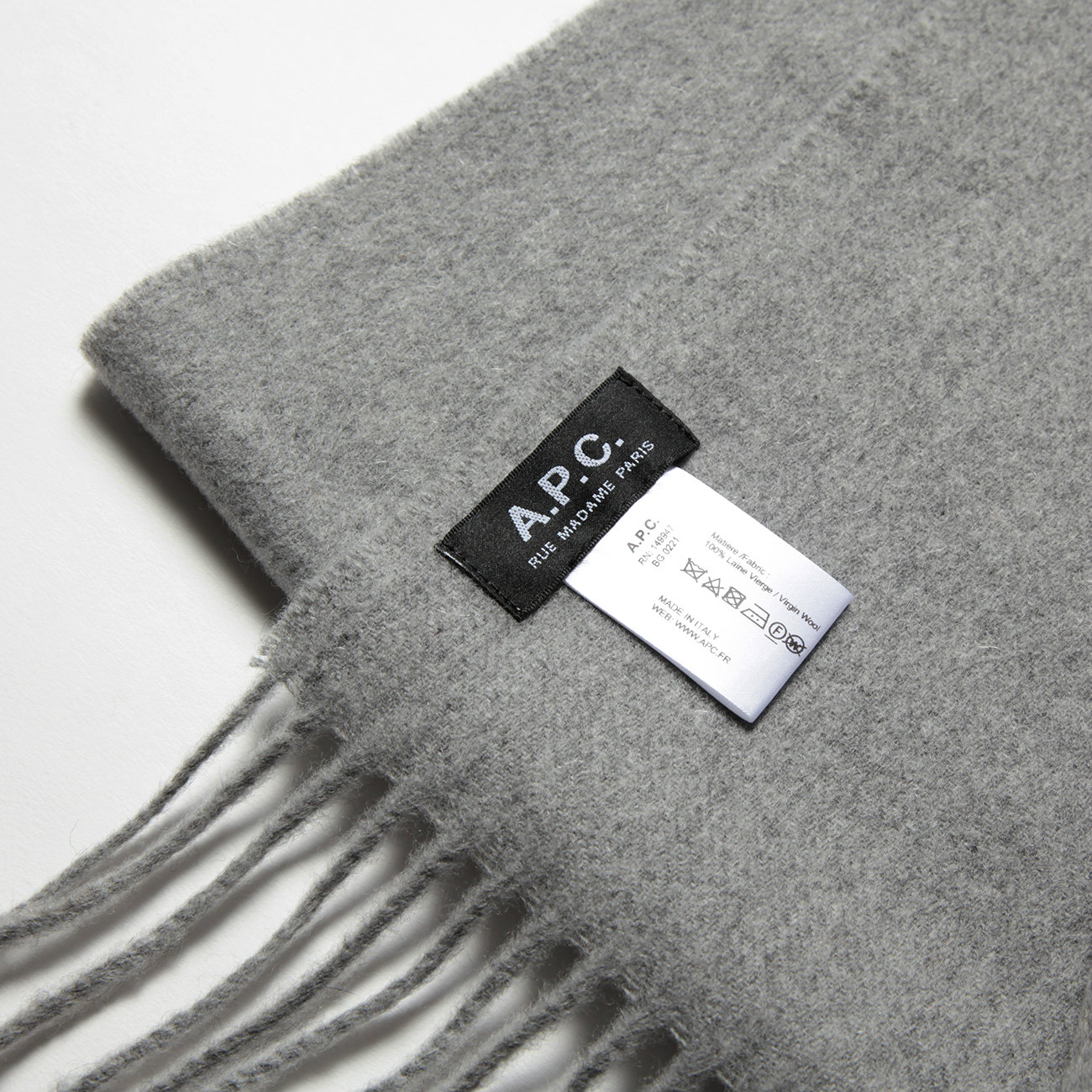 A.P.C. / アーペーセー | Ambroise 刺繍入りマフラー - 杢グレー