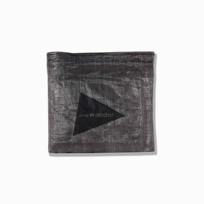 and wander / アンドワンダー | Dyneema wallet - Charcoal | 通販
