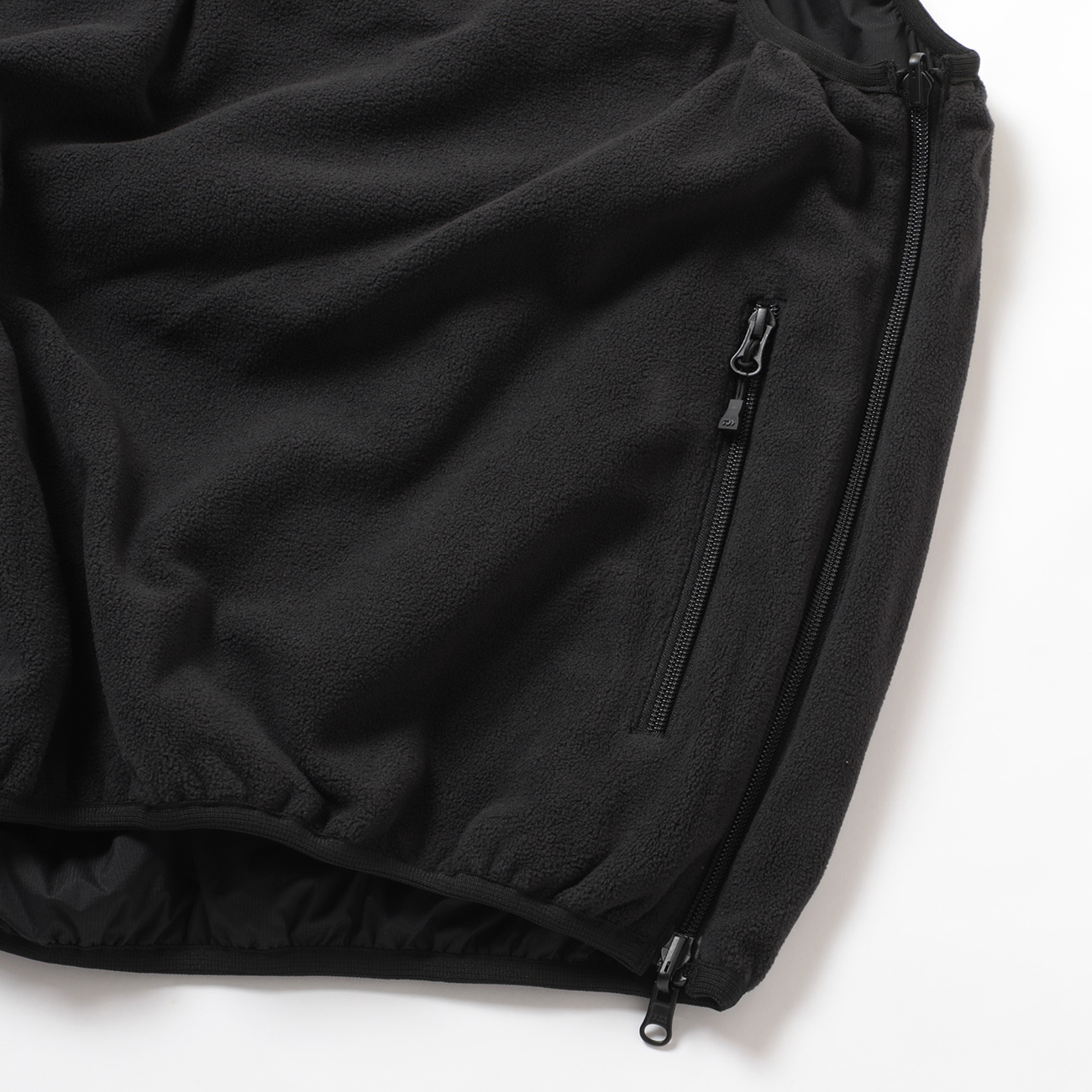 DAIWA PIER39 / ダイワピア39 | TECH REVERSIBLE PULLOVER PUFF VEST 