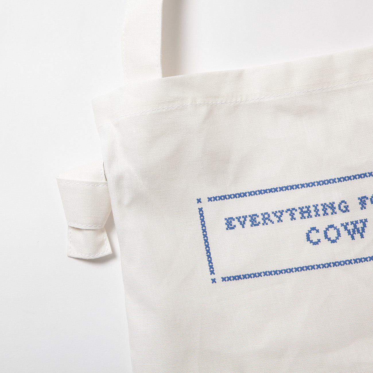 COW BOOKS / カウブックス | Linen Shoulder Tote - White × Blue