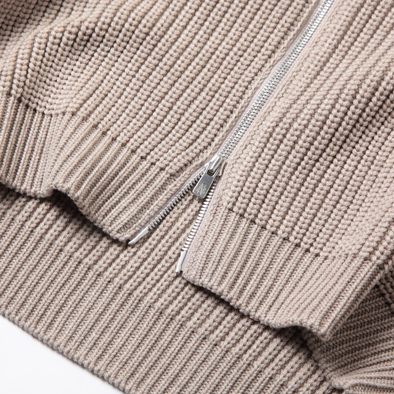 BATONER / バトナー | SIGNATURE DRIVERS KNIT (メンズ) - Beige