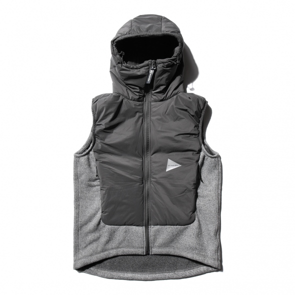 アンドワンダー ツイルフリースベスト PRIMALOFT PERTEX サイズ1 アンドワンダー ツイルフリースベスト PRIMALOFT PERTEX サイズ1