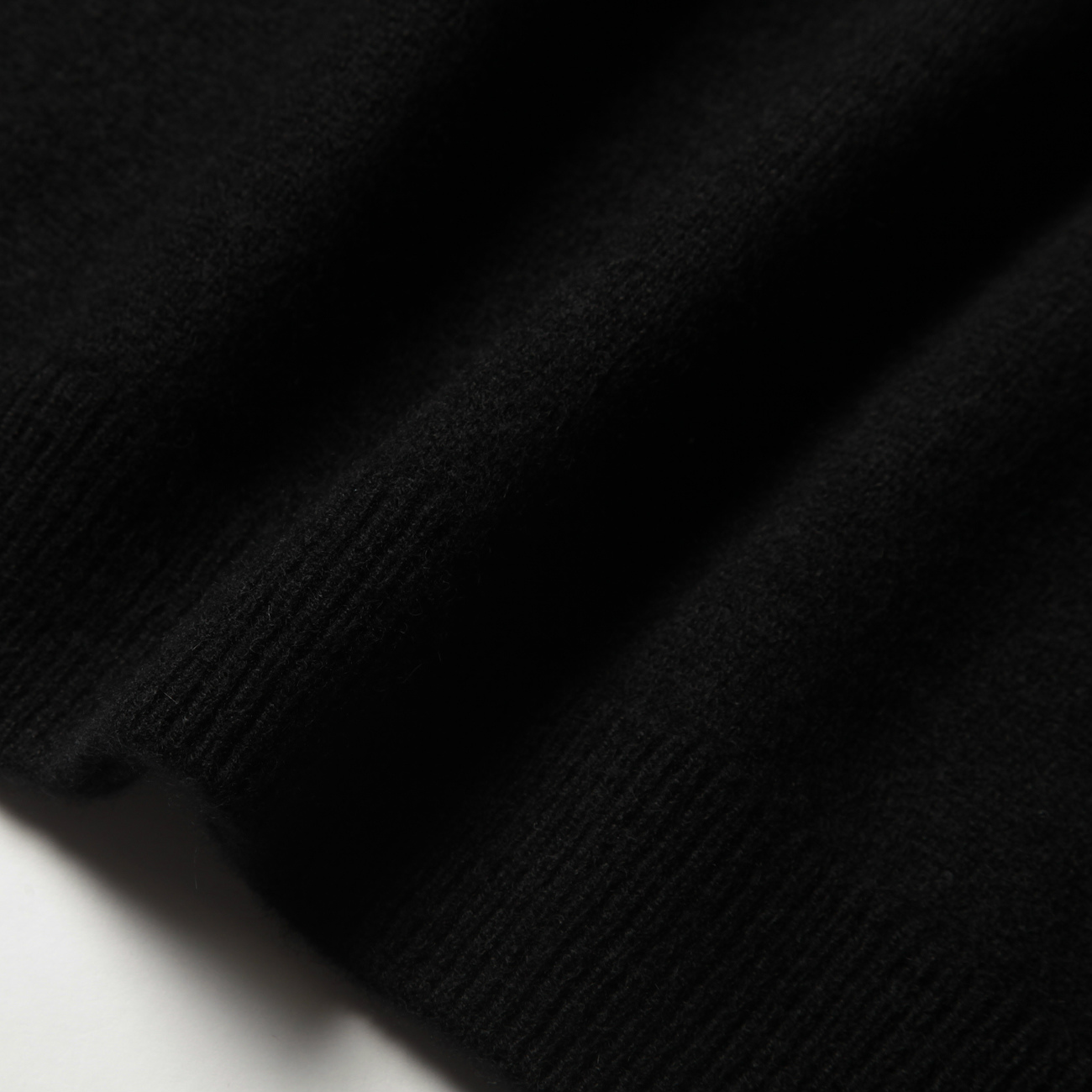 AURALEE / オーラリー | BABY CASHMERE KNIT P/O (メンズ) - Top Black 