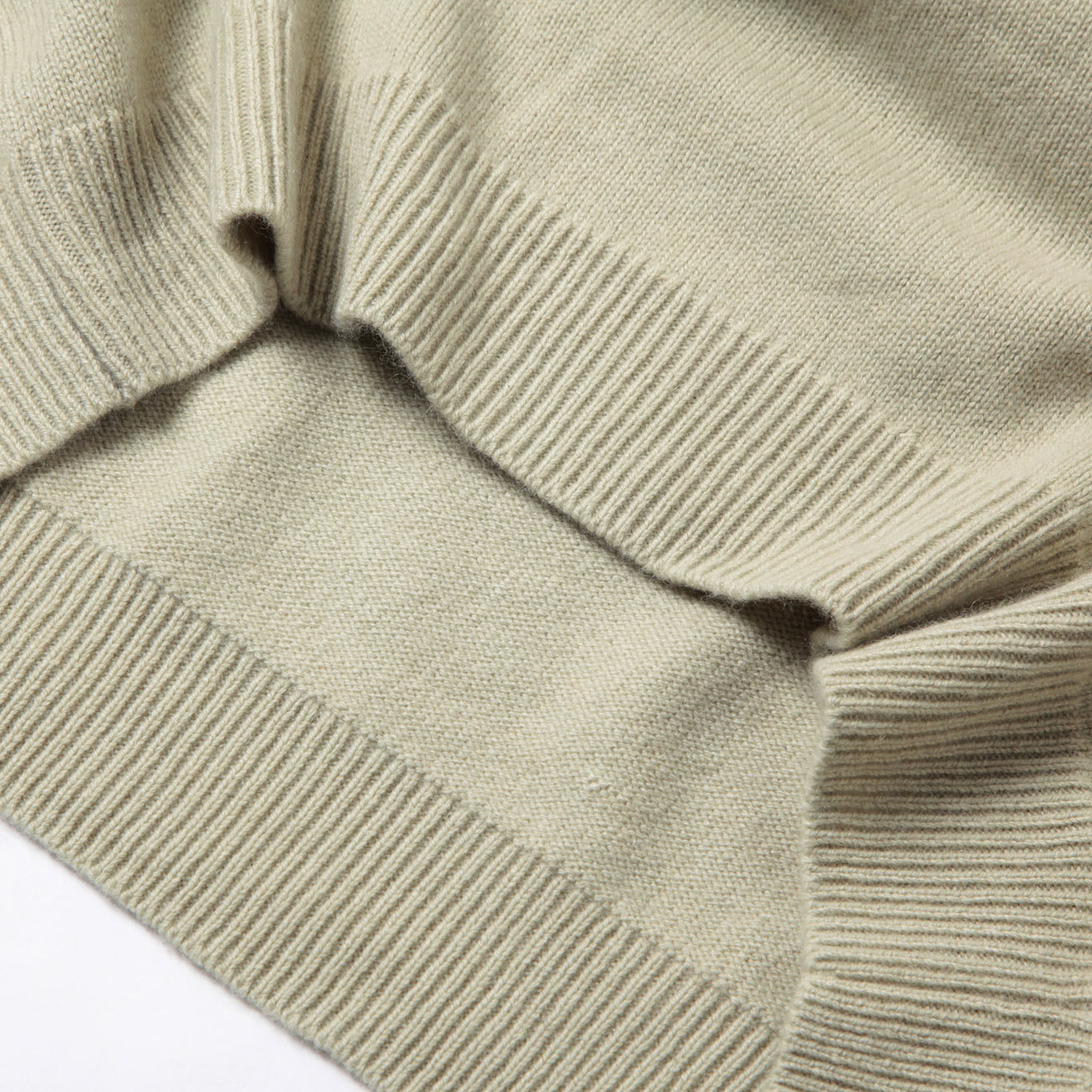 BABY CASHMERE KNIT P/O (メンズ) - Top Light Khaki