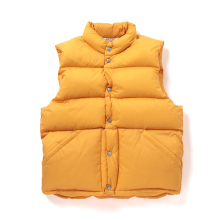 AURALEE / オーラリー | SUPER LIGHT NYLON RIPSTOP DOWN VEST (メンズ) - Light Orange