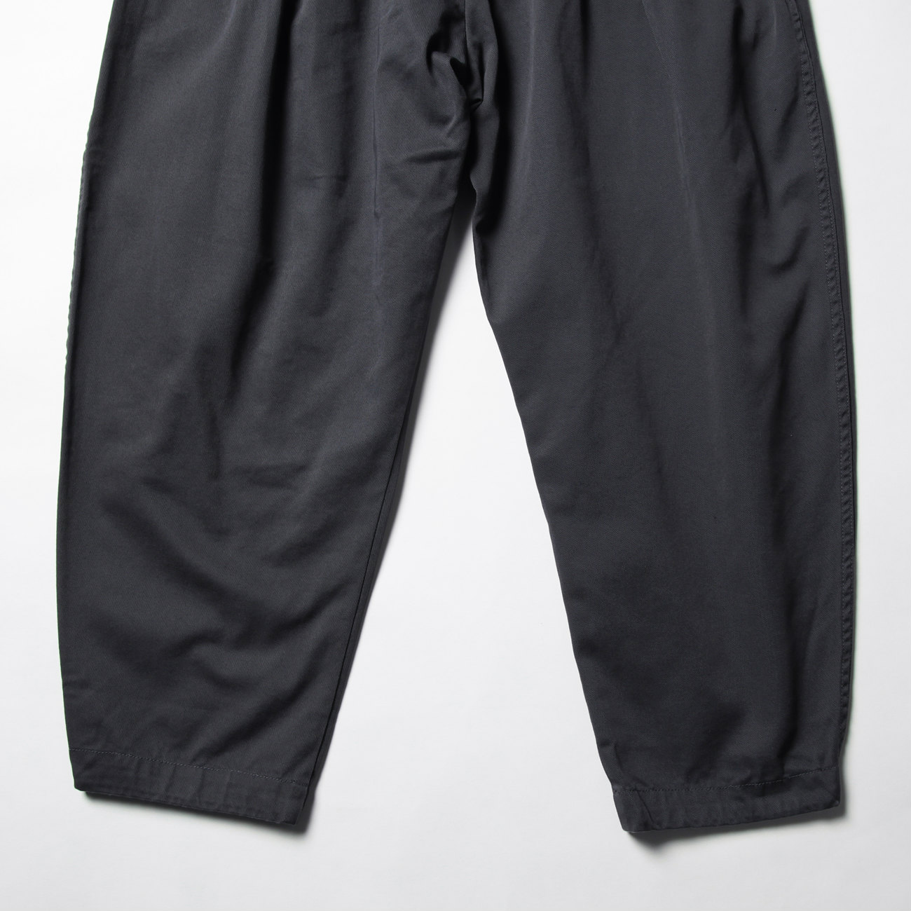 SATCHMOCHINOSポータークラシックSATCHMO CHINOS CHARCOAL GRAY