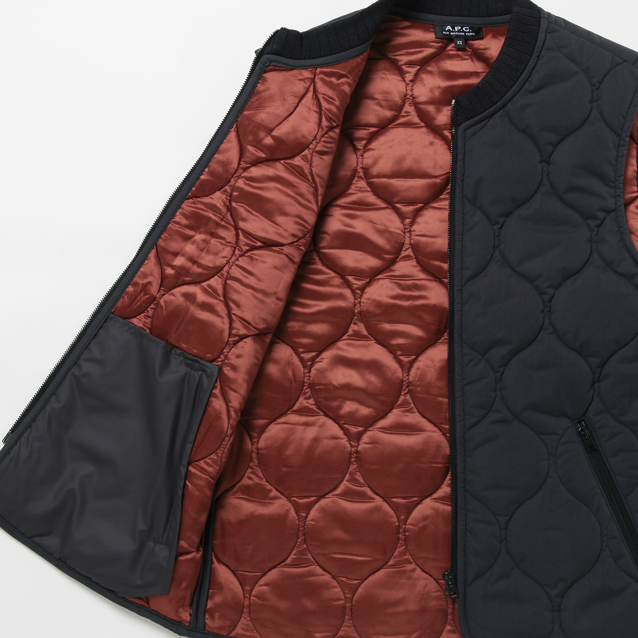 A.P.C. / アーペーセー | Bern ダウンベスト - Dark Navy | 通販