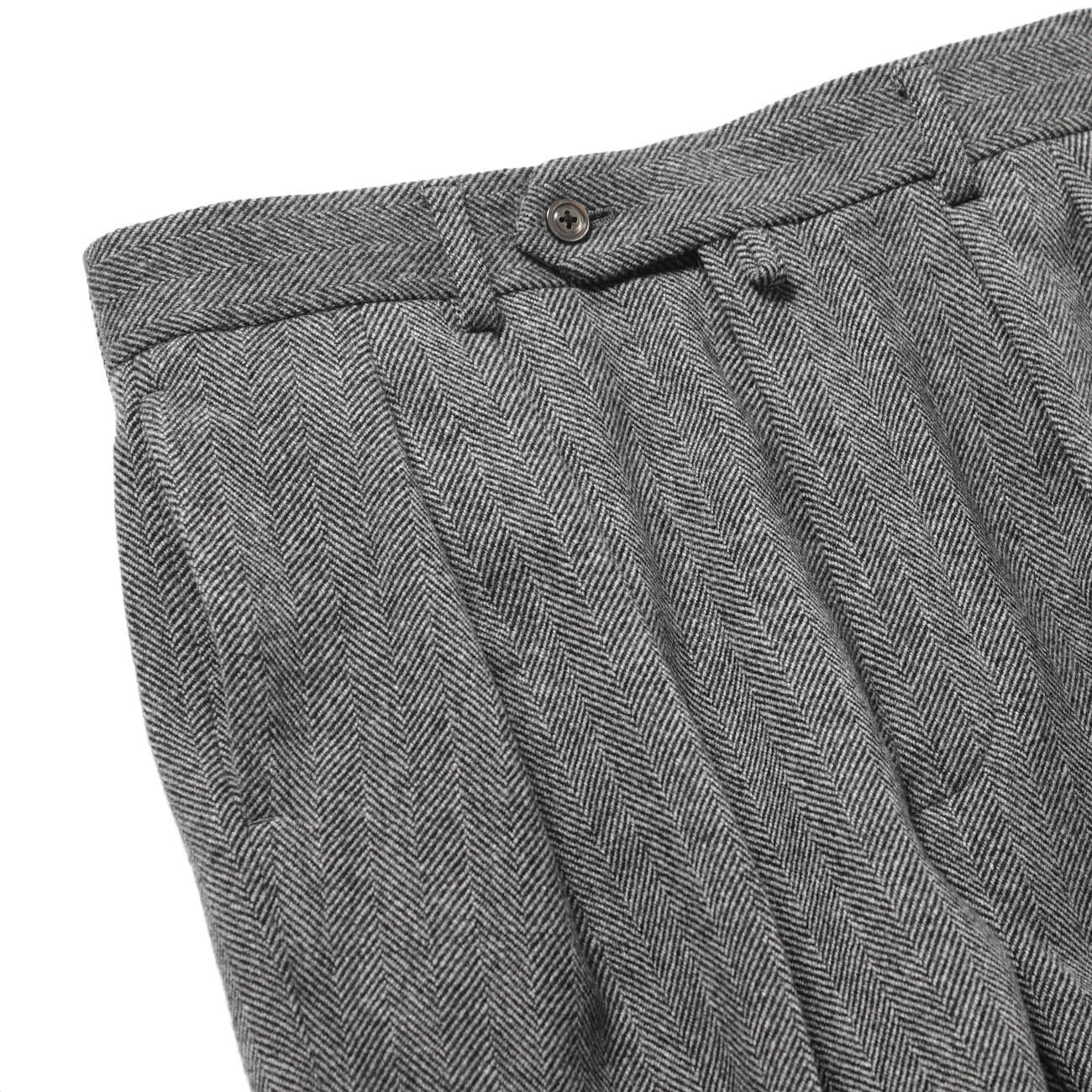 NEAT テーパードスラックス 44 ローバック生地 NEAT テーパードスラックス 44 ローバック生地