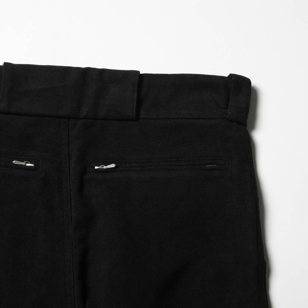 COMOLI / コモリ | モールスキン ライダーパンツ - Black | 通販