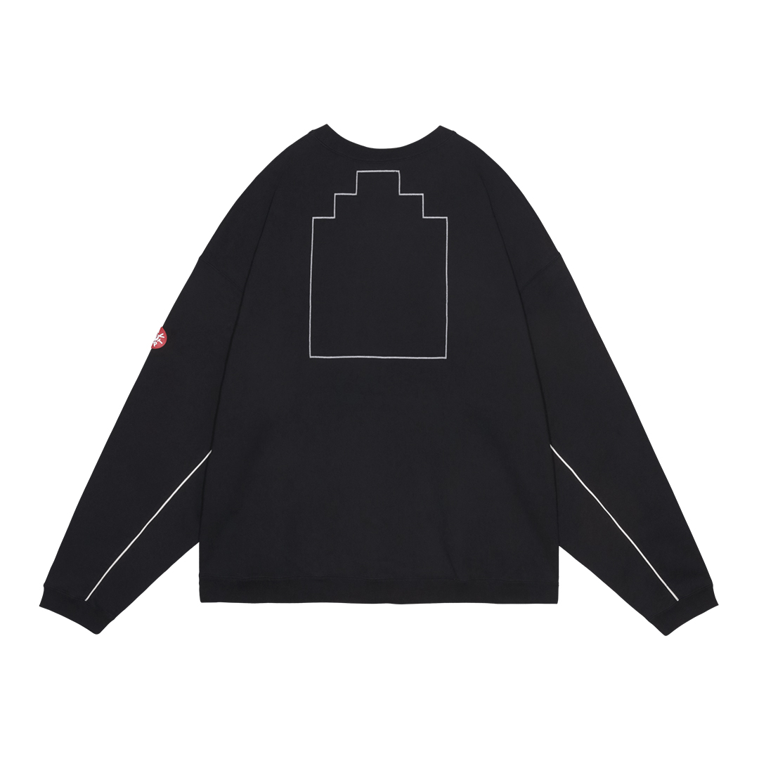 SOLID LOOSE CREW NECK 背面