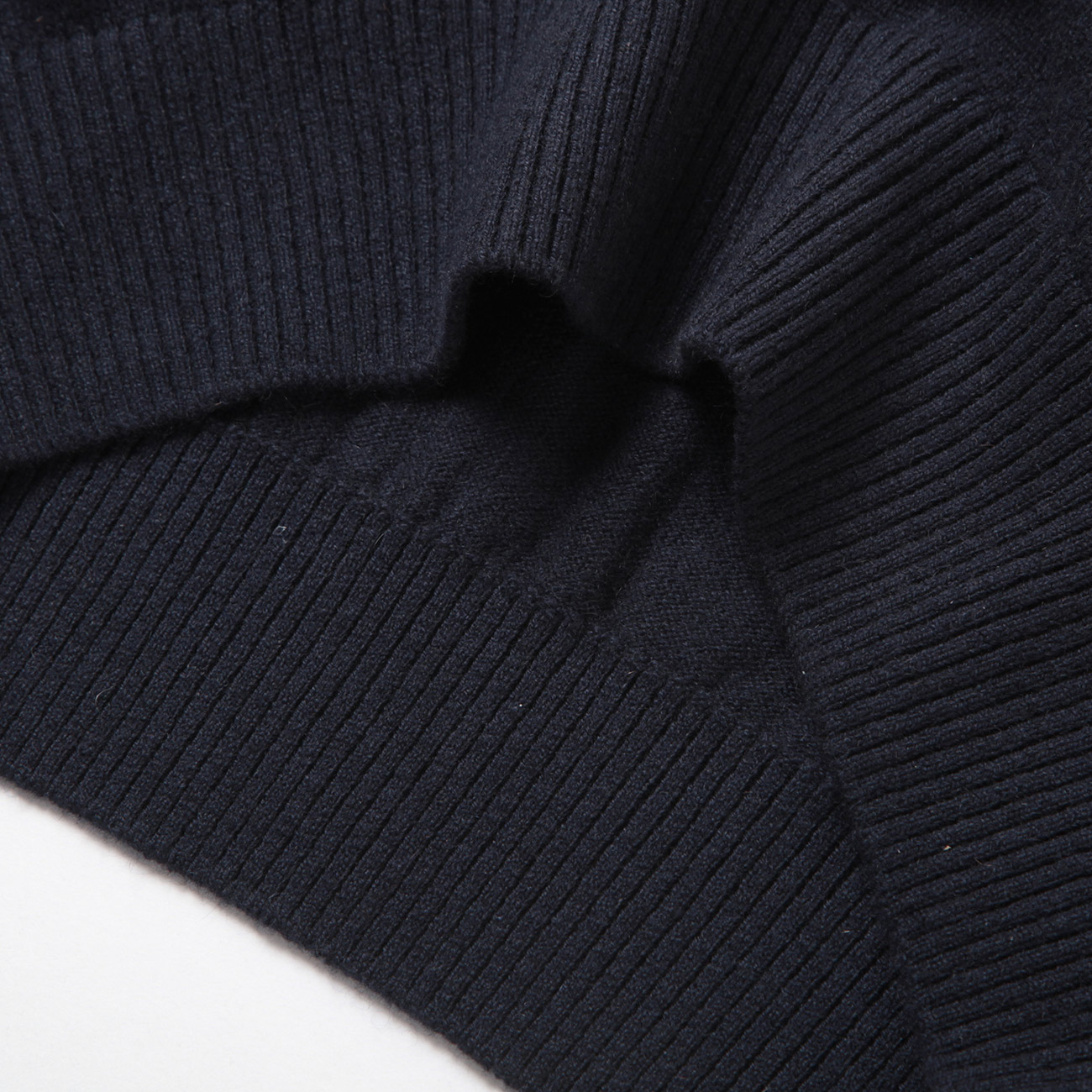 PGG ◾️銀座シックス限定セーター◾️ブラック セール】ヤミツキニットクルー/269009（ニット/セーター）｜GLOBAL