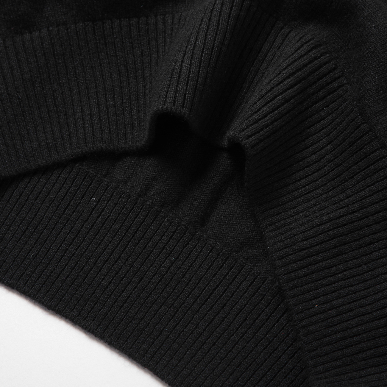 GIM / ジム | 10G Cashmere Mock Neck - Black | 通販 - 正規取扱店