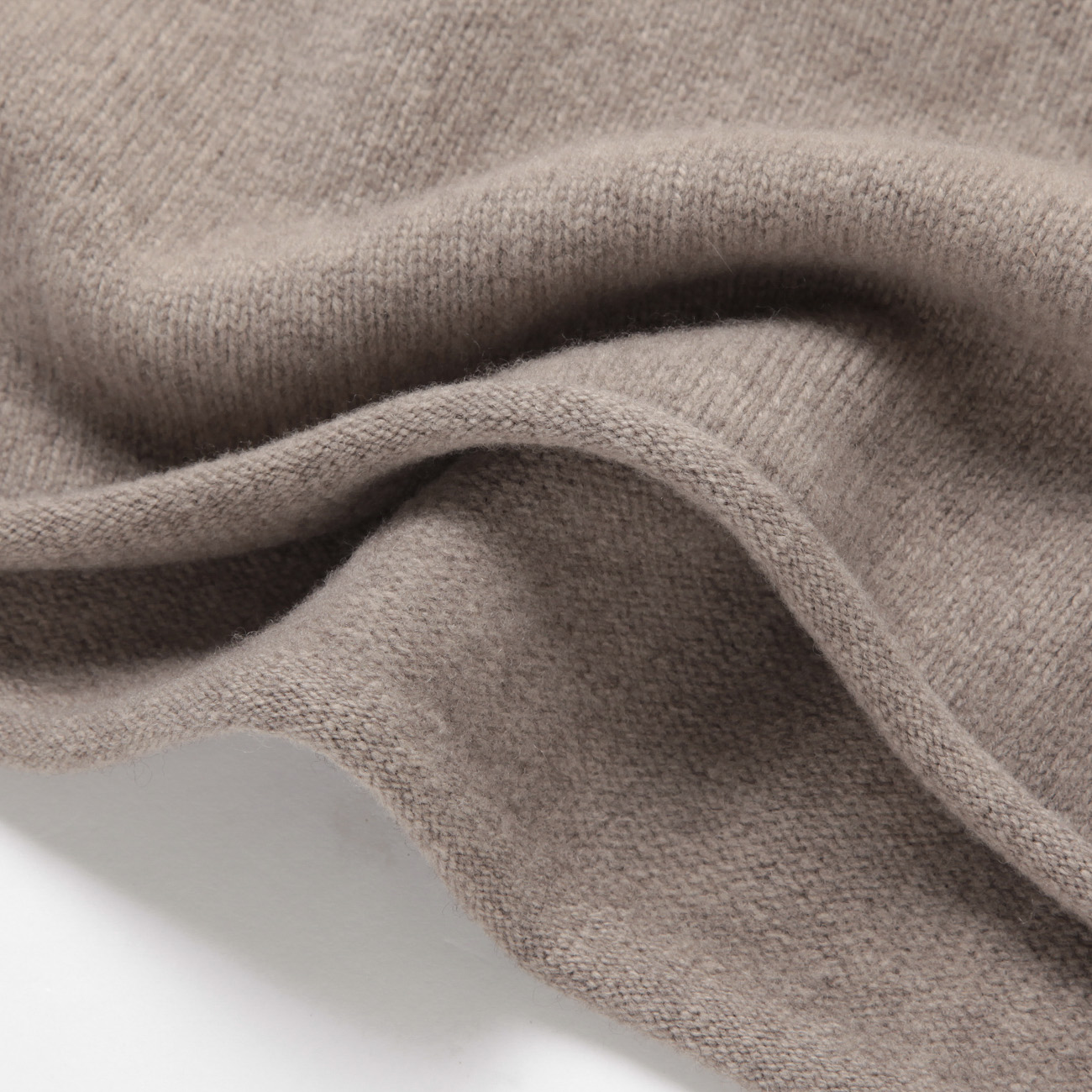 BATONER / バトナー | SUPREME LAMB ROLL NECK (メンズ) - Beige