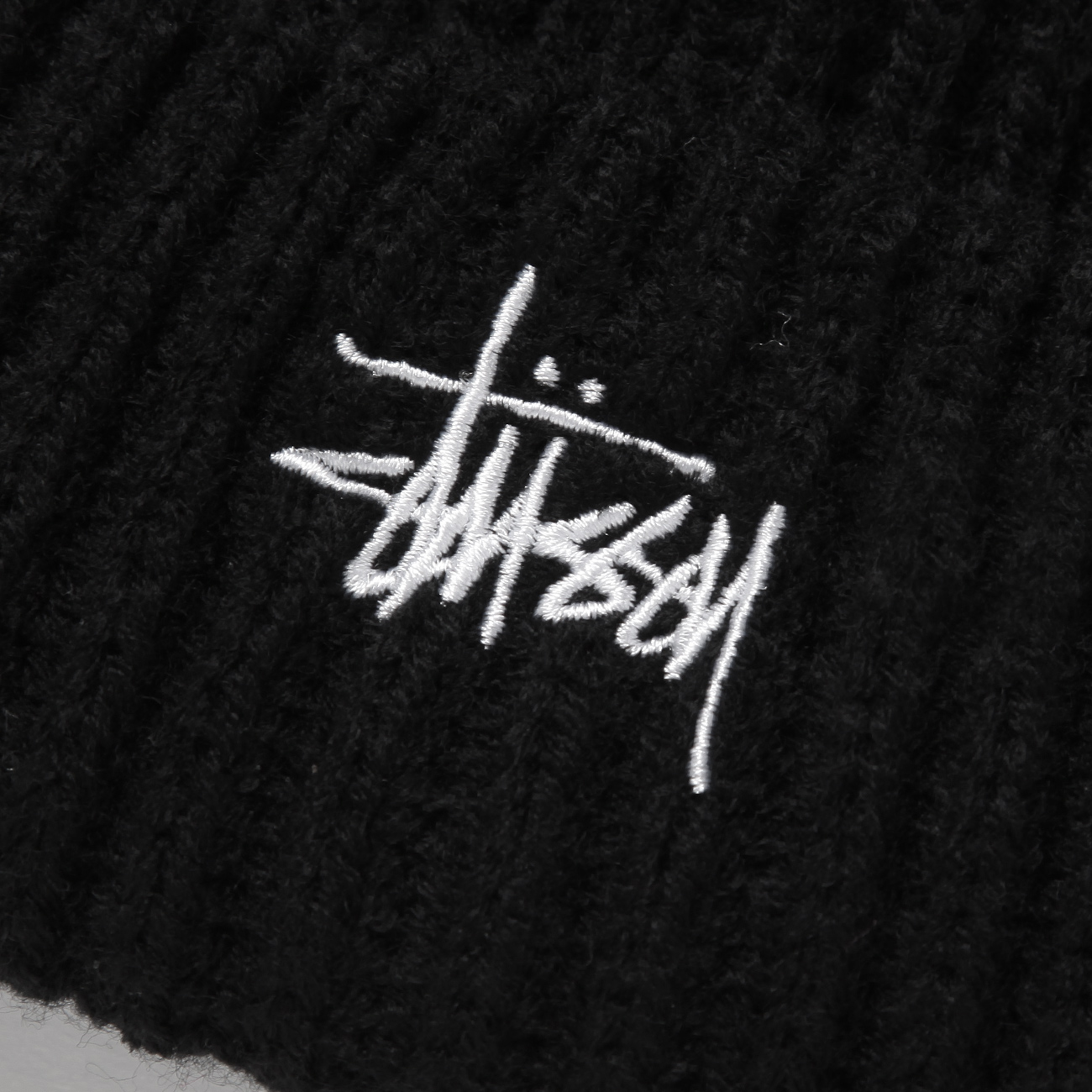 STUSSY / ステューシー | Basic Stock Cuff Beanie - Black