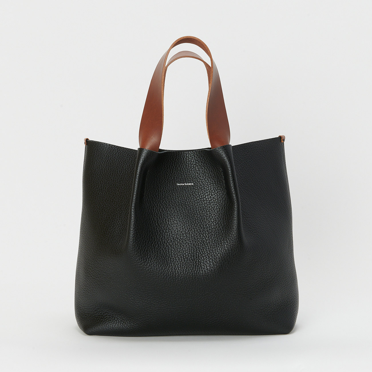 バッグ Hender Scheeme Black leather bag Hender Scheme (エンダースキーマ) senzu bag / センズバッグ