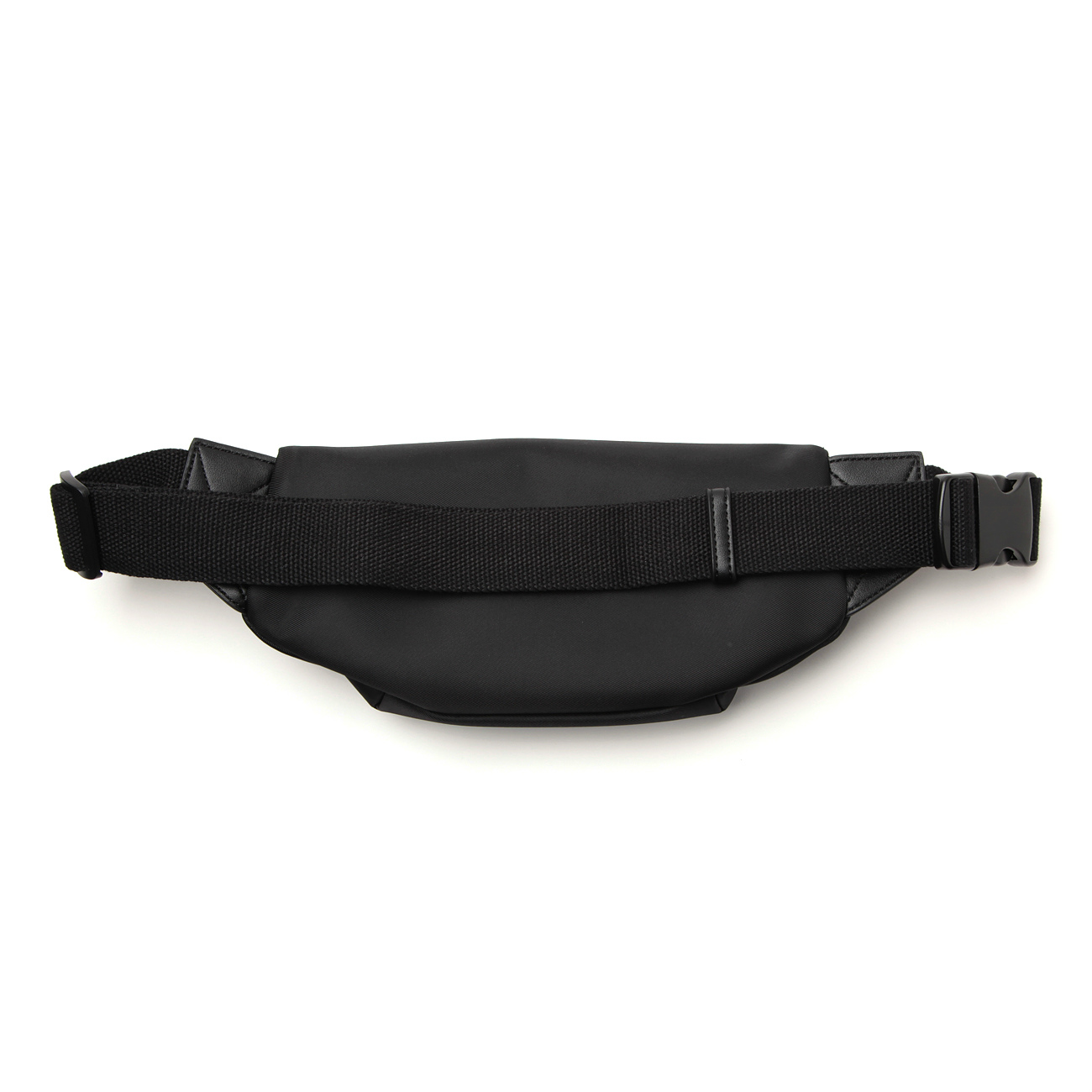 A.P.C. / アーペーセー | Camden ヒップバッグ - Black | 通販