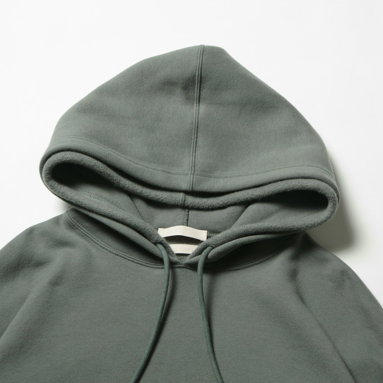 YOKE / ヨーク | RESIZED WIDE HOODIE - Dusty Green | 通販 - 正規