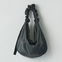 ssstein / シュタイン | SHIRRING HANDLE LEATHER SHOULDER BAG
