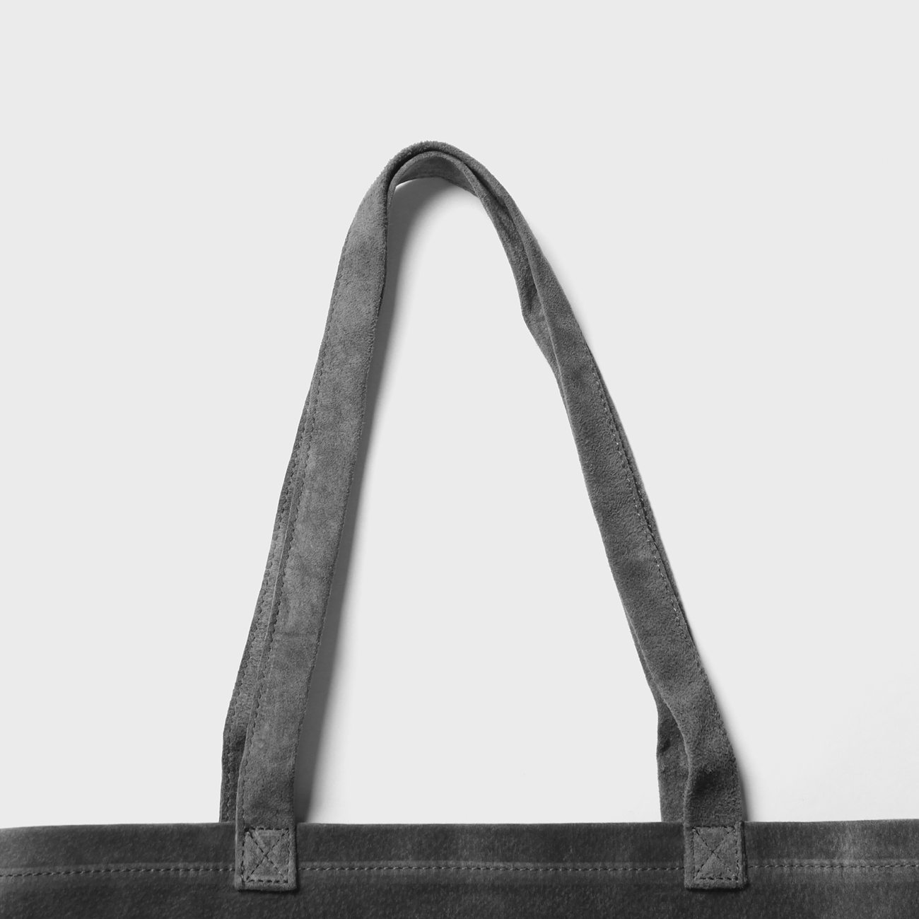 Hender Scheme / エンダースキーマ | pig bag M - Dark Gray | 通販