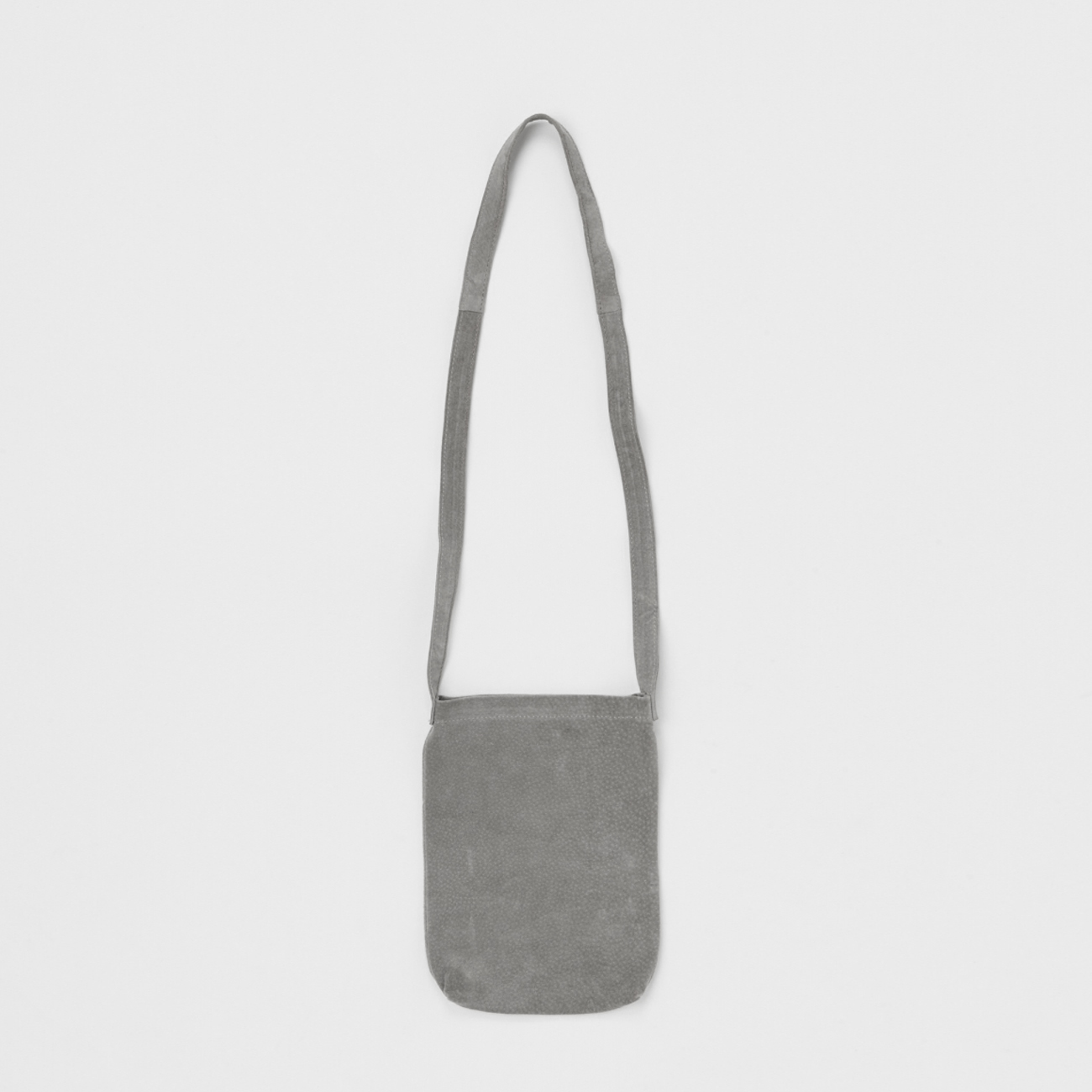 Hender Scheme pig shoulder small グレー Hender Scheme pig shoulder small – unexpected store
