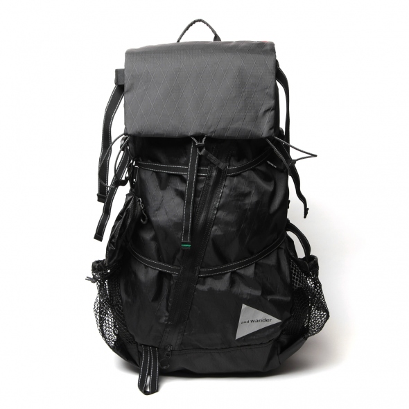 and wander / アンドワンダー | X-Pac 40L backpack - Black | 通販