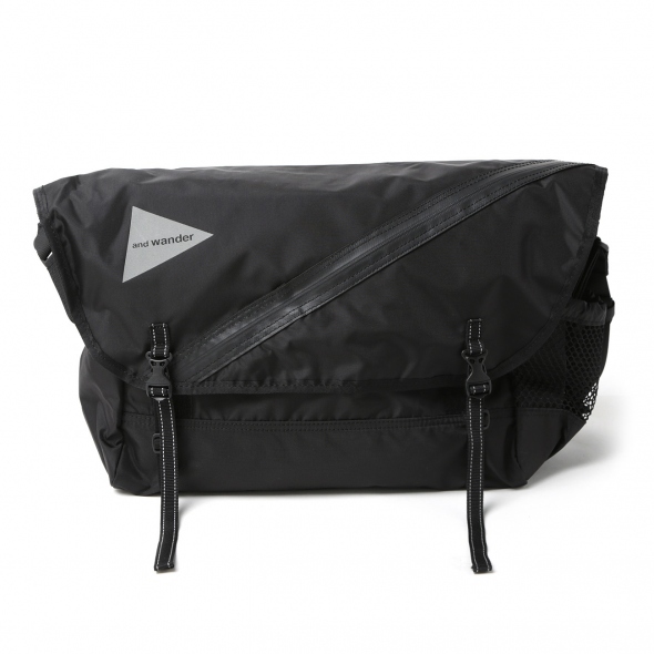 20L messenger bag - Black