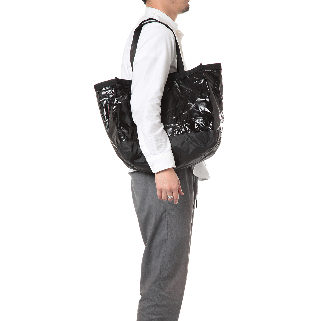 patagonia / パタゴニア | Light Weight Black Hole Gear Tote - Black